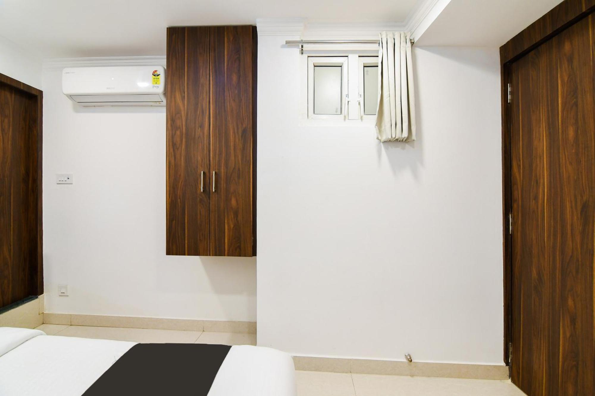 Super Hotel O Eminent Hotel Kalkuta Zewnętrze zdjęcie