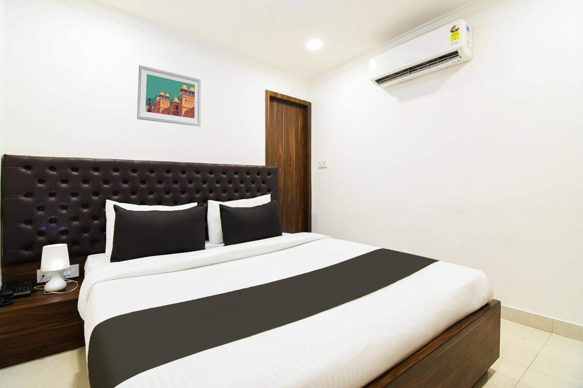 Super Hotel O Eminent Hotel Kalkuta Zewnętrze zdjęcie